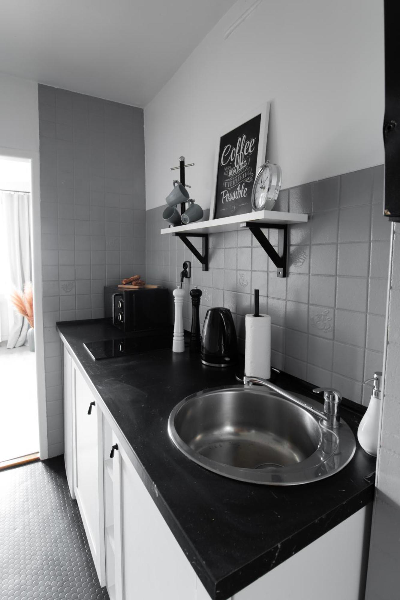 Piotrapartments - Daleka Cozy Train&Airport Apartment Varsó Kültér fotó